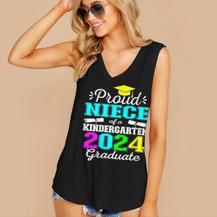 Proud Niece Of Kindergarten Graduate 2024 Graduation Niece Women's V-Neck Tank Top