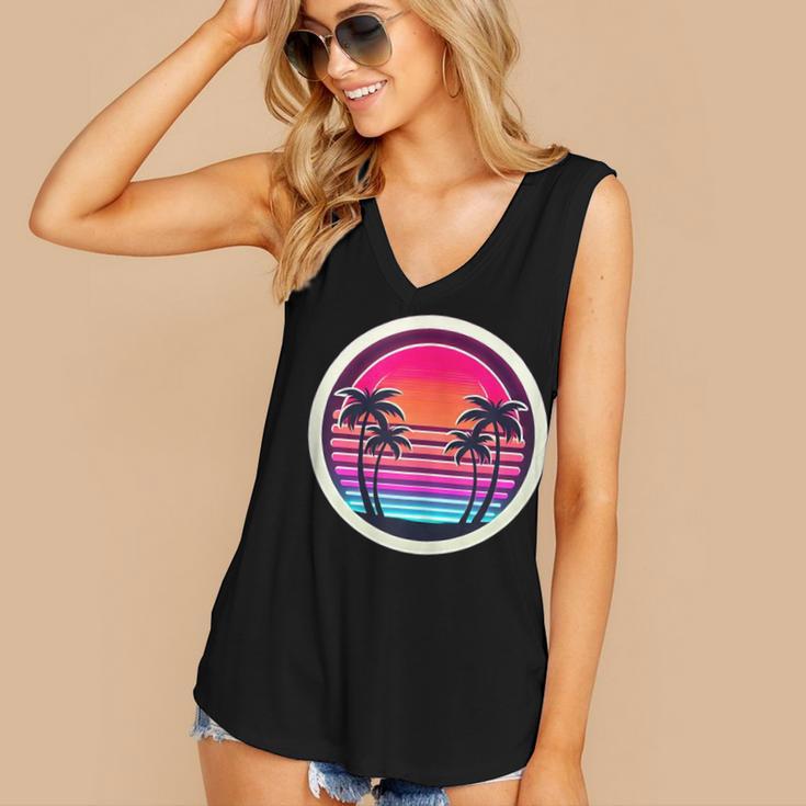 Retro 80s Synthwave Sunset & Palm Trees Retro Nostalgia 80s Women's V-Neck Tank Top