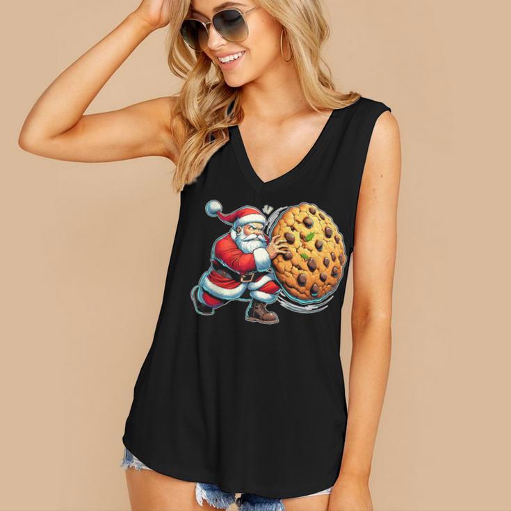 Santa Holding Cookie Xmas Baker Introvert Christmas Women's V-Neck Tank Top