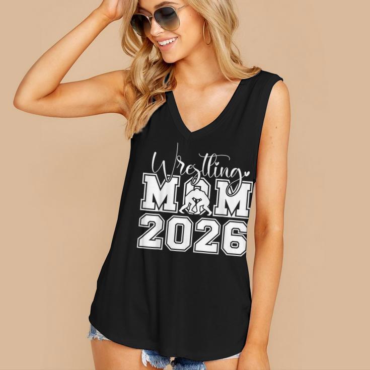 Senior 2026 Wrestling Mom Proud Senior 2026 Mom Graduation Women's V-Neck Tank Top