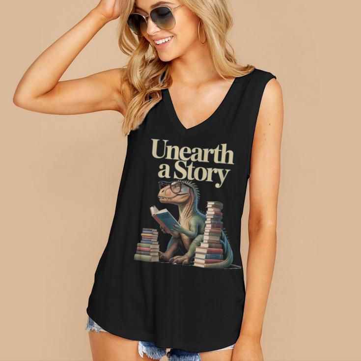 Unearth A Story Dinosaur Reading a Library Book Women's V-Neck Tank Top