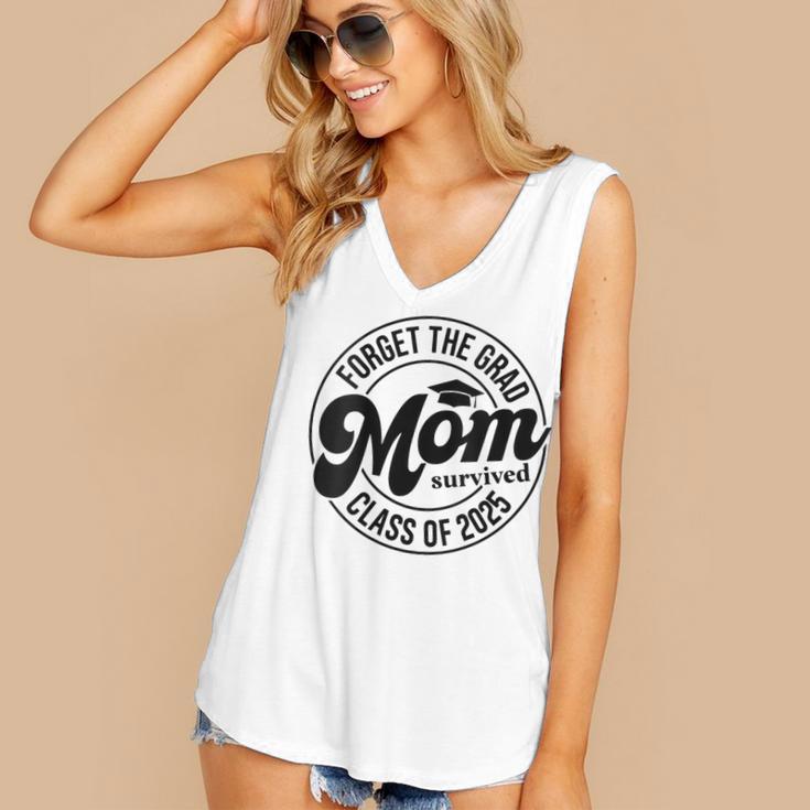 Forget The Grad Mom Survived Class Of 2025 Graduation 2025 Women's V-Neck Tank Top