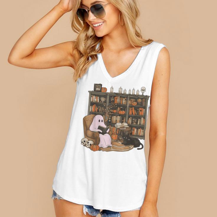 Ghost Reading Book Cat Lover Halloween Reading Enthusiast Women's V-Neck Tank Top