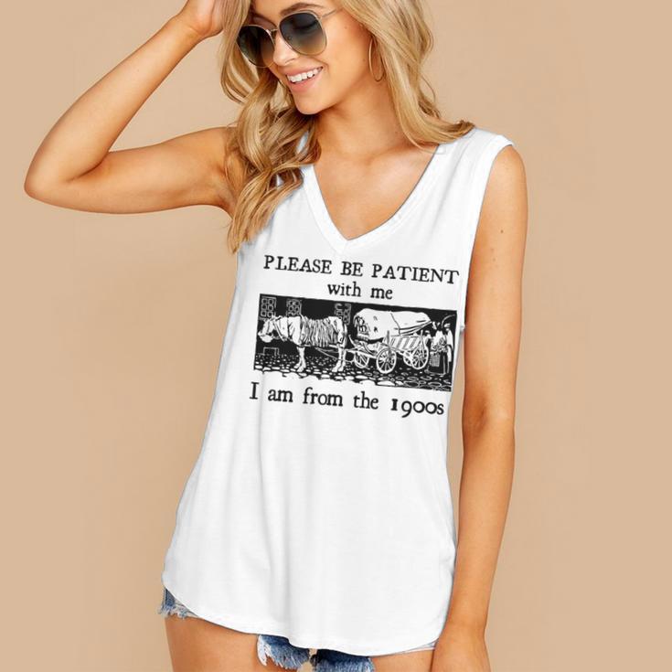 Please Be Patient With Me I'm From The 1900s Vintage Drowing Women's V-Neck Tank Top