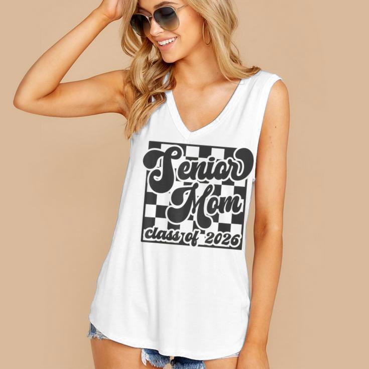 Women Senior Mom Class Of 2026 Retro Graduation Senior Mama Women's V-Neck Tank Top