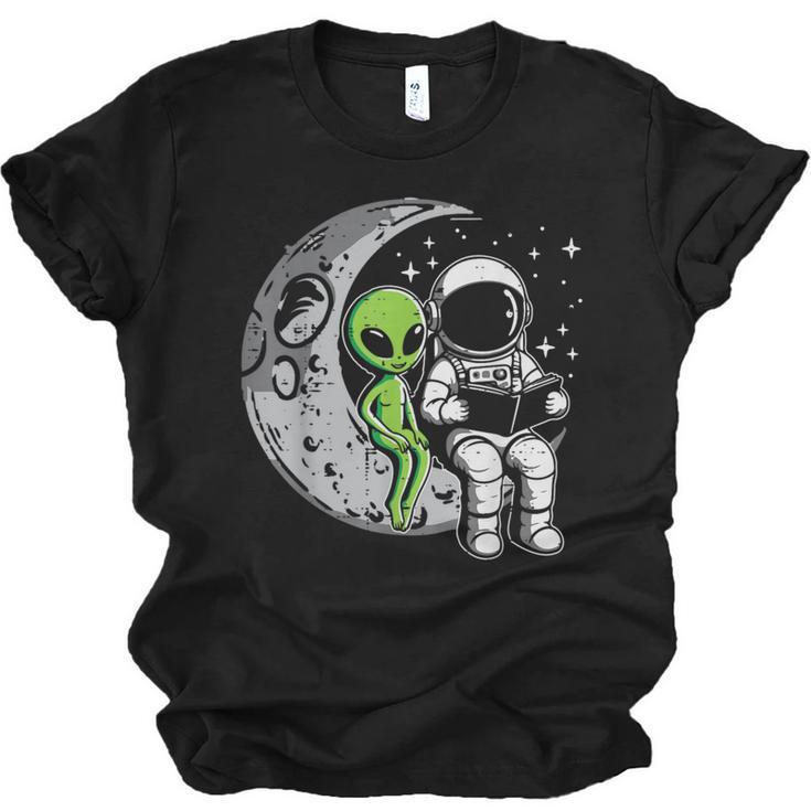 Astronaut Reading Book To Alien Moon Space Women Kids Men Unisex Jersey T-Shirt