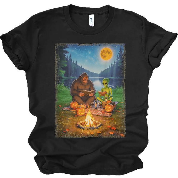 Bigfoot And Alien Reading Books Campfire Halloween Unisex Jersey T-Shirt
