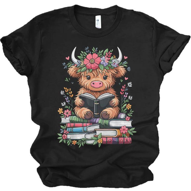 Bookworm Cute Baby Highland Cow Reading Book Unisex Jersey T-Shirt