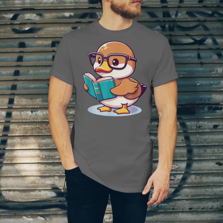 Adorable Book Lover Mallard Duck With Reading Glasses Cute Unisex Jersey T-Shirt