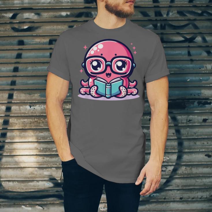 Adorable Book Lover Octopus With Reading Glasses Cute Unisex Jersey T-Shirt