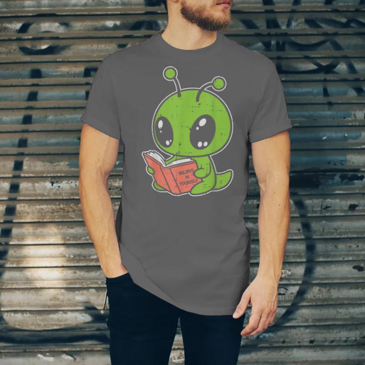 Alien Reading Book Believe In Yourself Kids Women Men Unisex Jersey T-Shirt