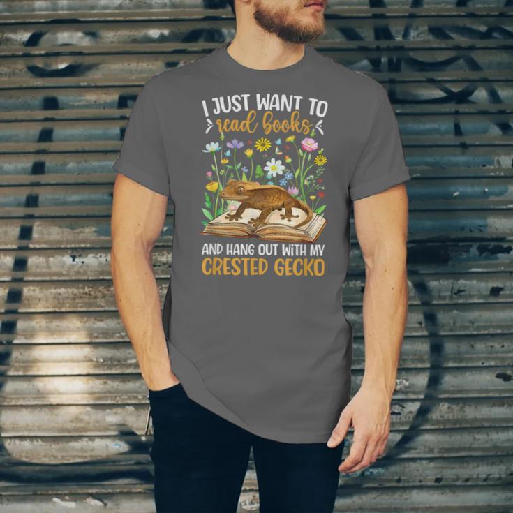Books And Crested Gecko Owner Crestie Lover Unisex Jersey T-Shirt