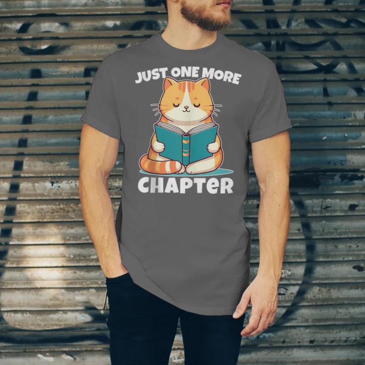 Cat Reading Books Bookworm Read One More Chapter Unisex Jersey T-Shirt