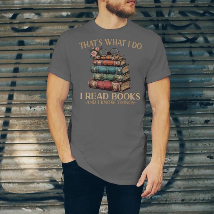 Geek That's What I Do I Read Books Bookworm Book Lover Nerd Unisex Jersey T-Shirt Geek That's What I Do I Read Books Bookworm Book Lover Nerd Unisex Jersey T-Shirt