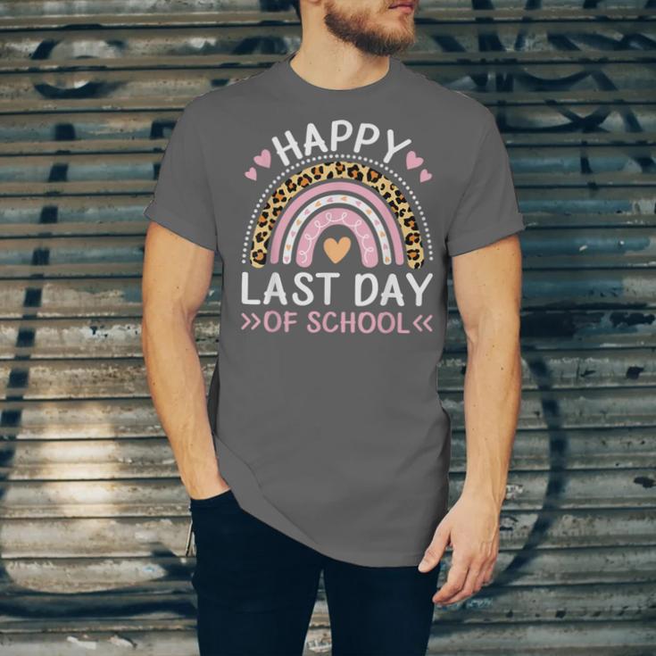 HAPPY LAST OF DAY SCHOOL Rainbow Teacher Student Graduation Men Women Girls Kids Unisex Jersey T-Shirt