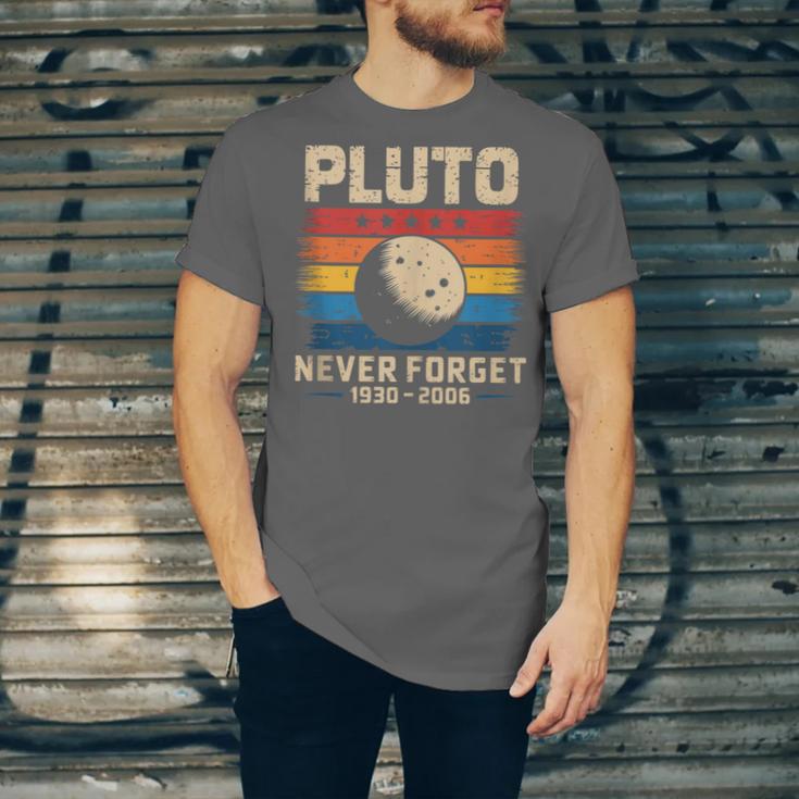 Pluto Never Forget Space Nostalgia Astronomy Humor Unisex Jersey T-Shirt