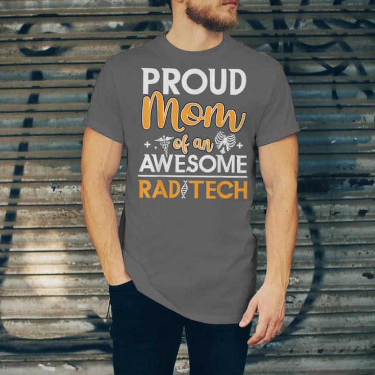 Proud Mom Of An Awesome Rad Tech Graduation Matching Family Unisex Jersey T-Shirt