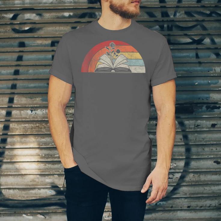 Retro Vintage Wildflowers Book Shirt Book Lover Unisex Jersey T-Shirt