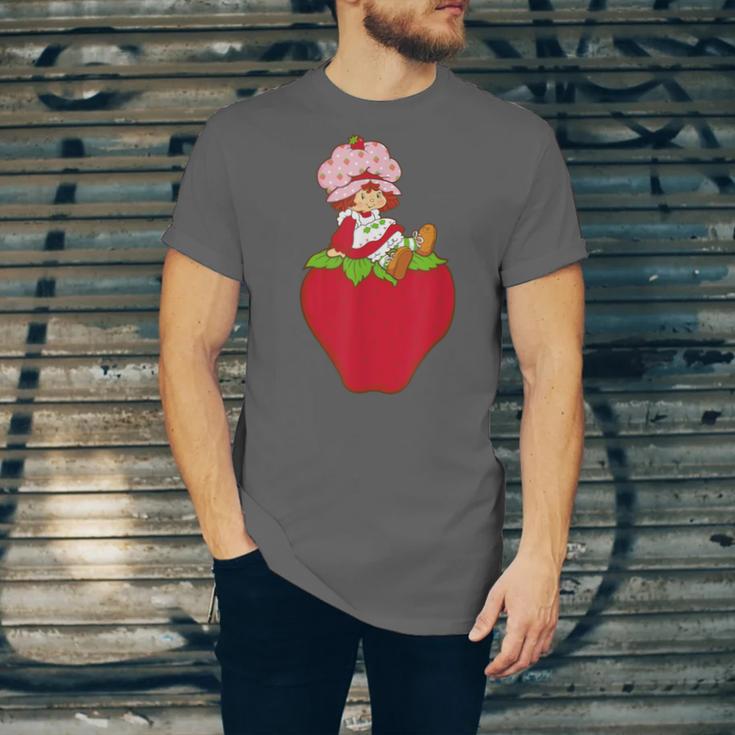 Strawberry Shortcake Sitting On Strawberry Retro Nostalgia Unisex Jersey T-Shirt Strawberry Shortcake Sitting On Strawberry Retro Nostalgia Unisex Jersey T-Shirt