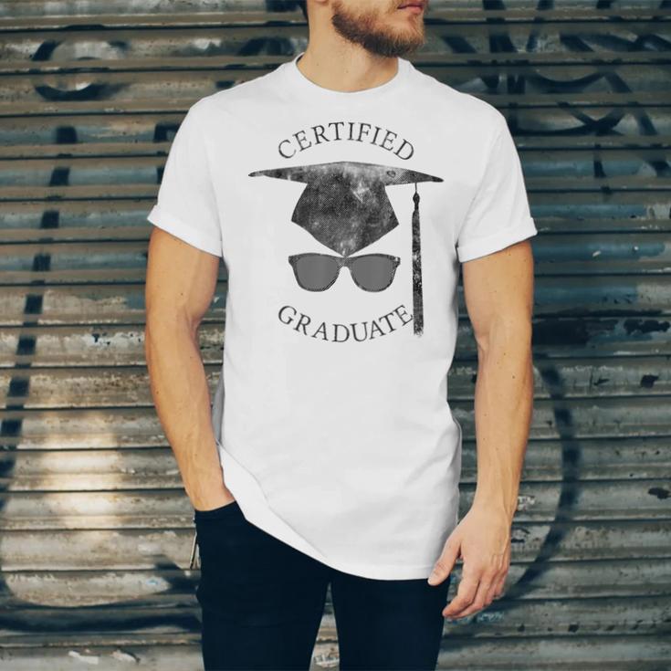 Certified Graduate Vintage Mortarboard Graduation Unisex Jersey T-Shirt
