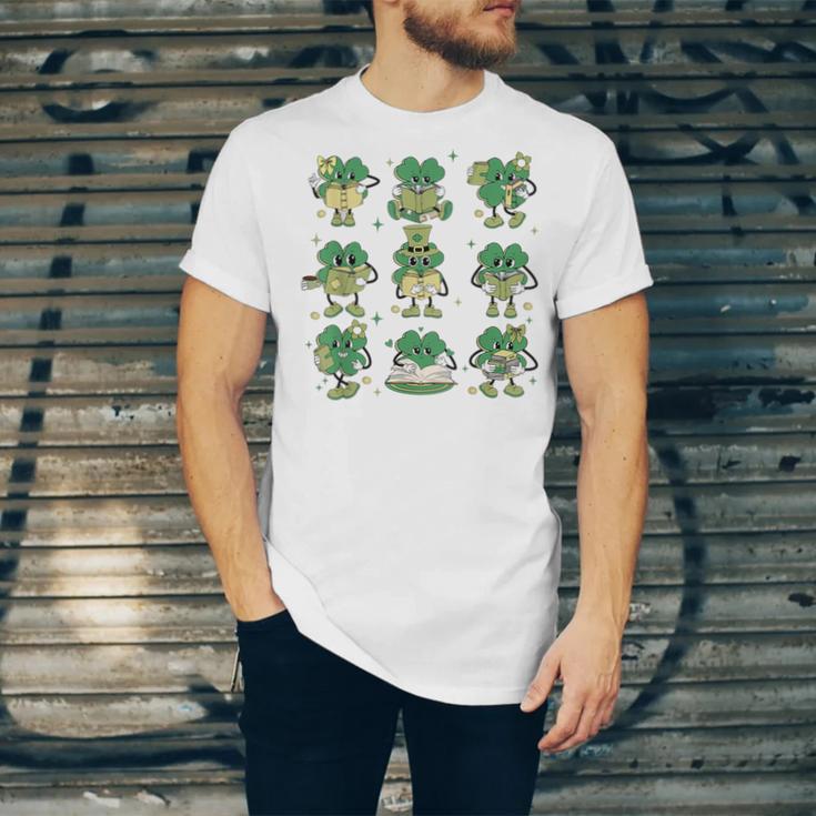 Cute Shamrock Reading Books St Patrick's Day Teacher Reading Unisex Jersey T-Shirt