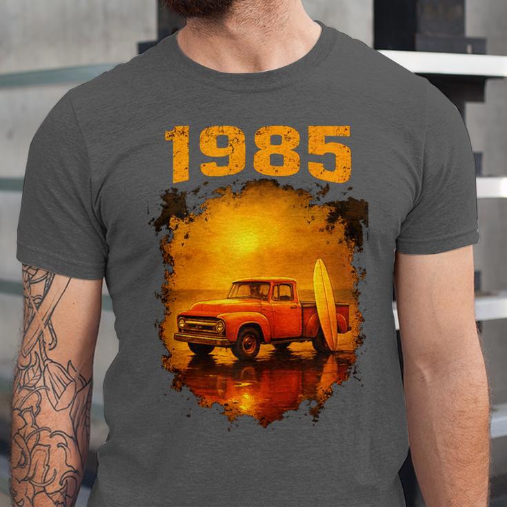 1985 Vintage Sunset Surf Truck Retro Beach Nostalgia Unisex Jersey T-Shirt 1985 Vintage Sunset Surf Truck Retro Beach Nostalgia Unisex Jersey T-Shirt