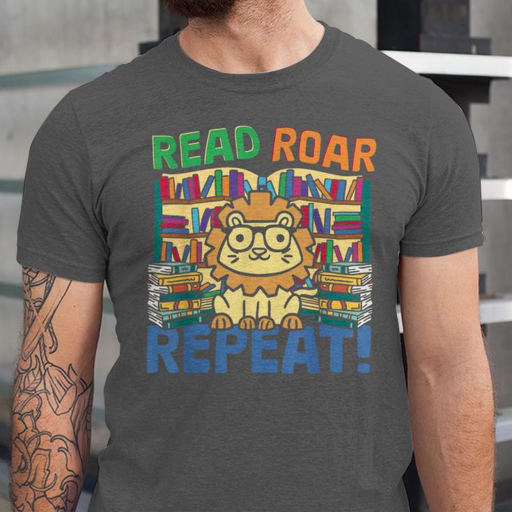 Animals Read Reading Book Library First Day Of School Kids Unisex Jersey T-Shirt