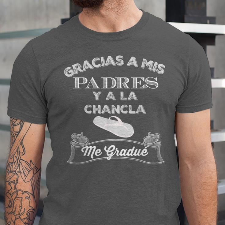 Graduation s Gracias a Mis Padres y a La Chancla Unisex Jersey T-Shirt
