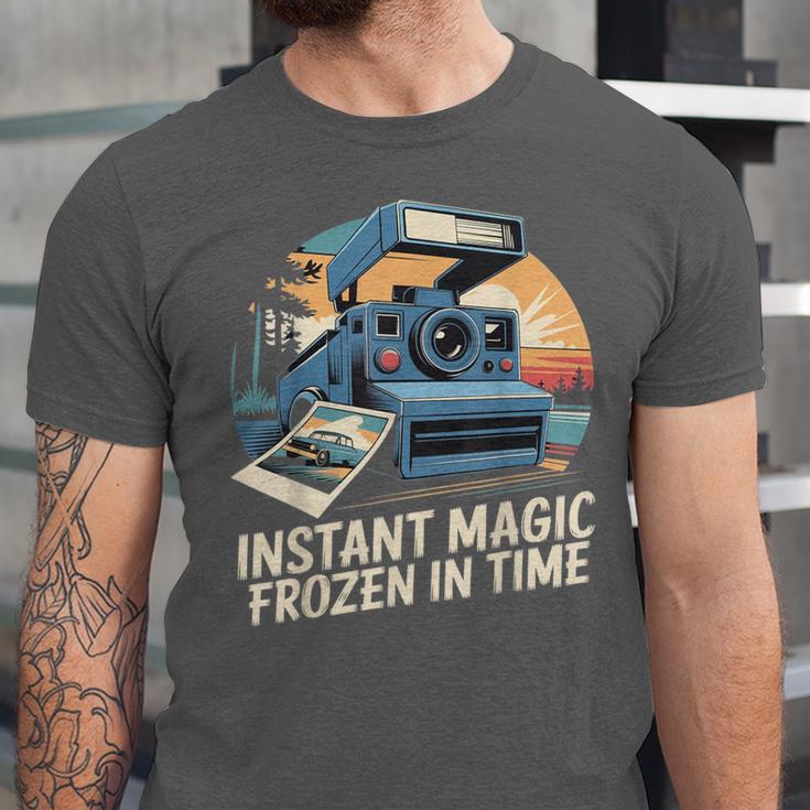 Instant Magic Frozen In Time Retro Camera Nostalgia Unisex Jersey T-Shirt Instant Magic Frozen In Time Retro Camera Nostalgia Unisex Jersey T-Shirt