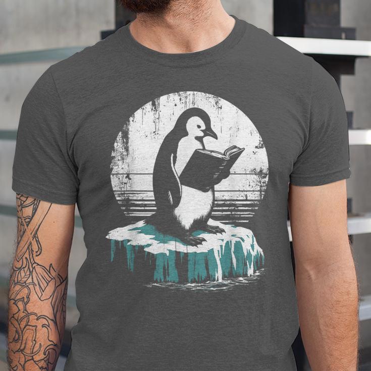 Penguin Reading A Book Vintage Graphic Bookworm Lover Unisex Jersey T-Shirt Penguin Reading A Book Vintage Graphic Bookworm Lover Unisex Jersey T-Shirt