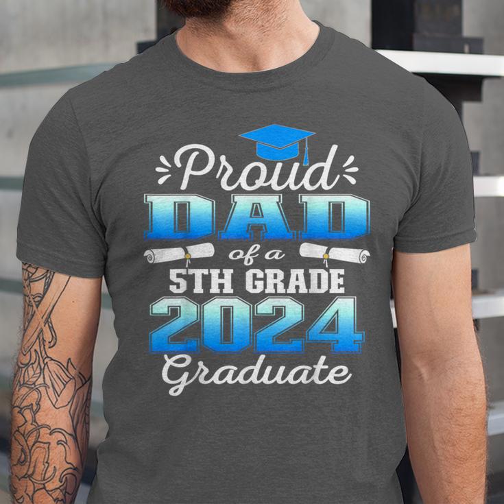 Proud Dad Of 5th Grade Graduate 2024 Elementary Graduation Unisex Jersey T-Shirt