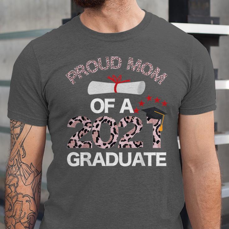 Proud Mom Of A 2021 Graduate Leopard Print Graduation Mama Unisex Jersey T-Shirt