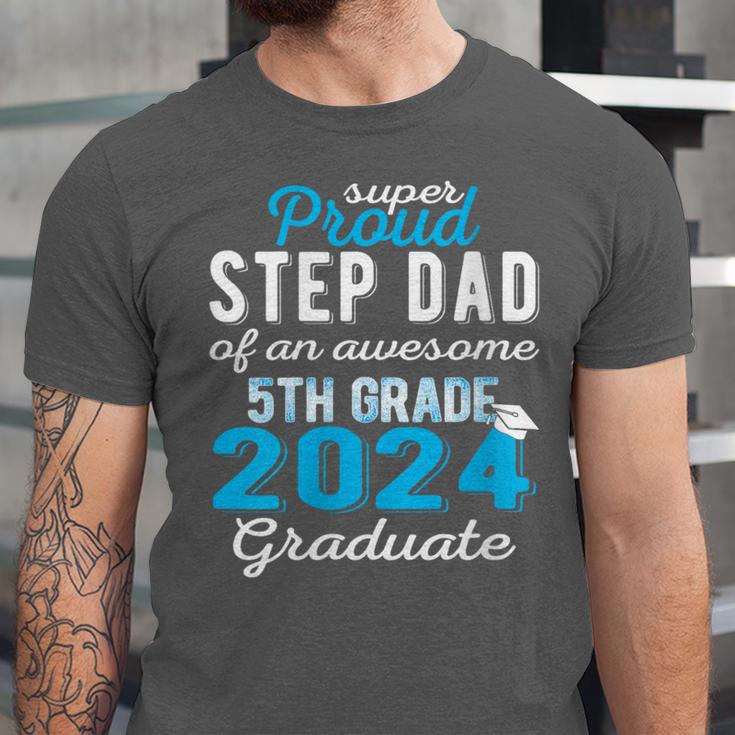Proud Step Dad Of 5th Grade Graduate 2024 Family Graduation Unisex Jersey T-Shirt