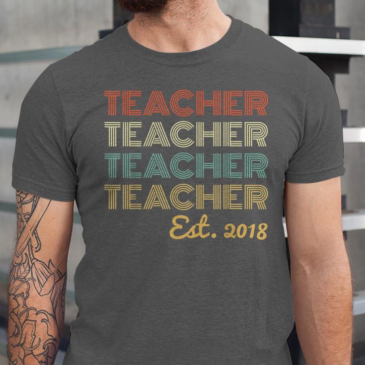 Vintage Teacher Established 2018 Graduation Men Unisex Jersey T-Shirt