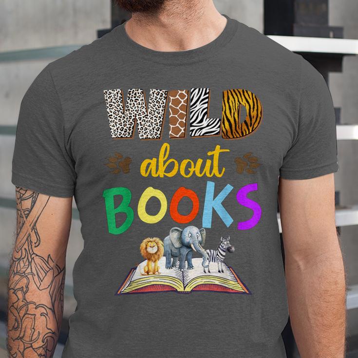 Wild About Reading Books Reader Bookworm Animals Book Lover Unisex Jersey T-Shirt