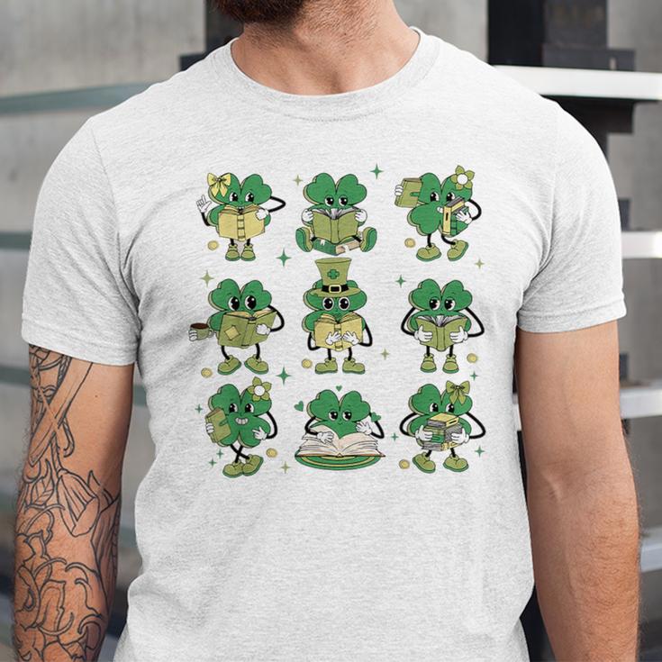 Cute Shamrock Reading Books St Patrick's Day Teacher Reading Unisex Jersey T-Shirt