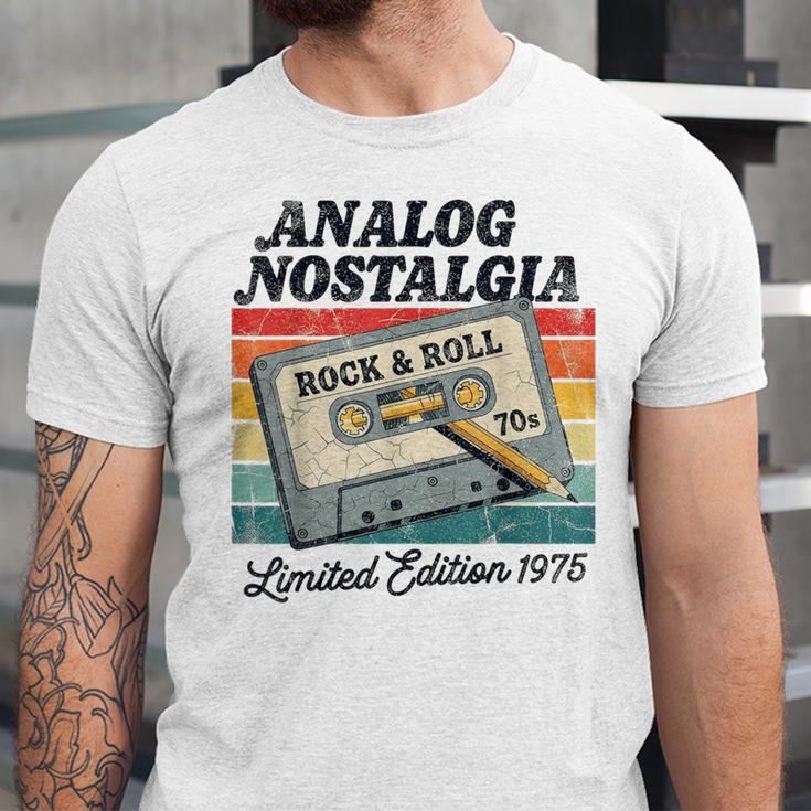 Retro Cassette Case 70s Vintage Music Analog Nostalgia Unisex Jersey T-Shirt