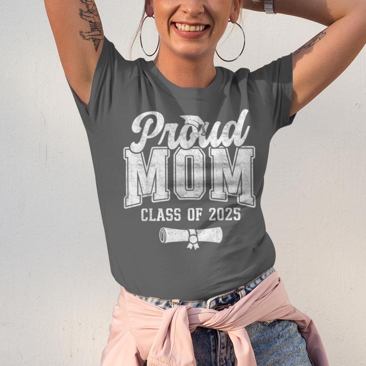 Proud Mom Of 2025 Graduate Senior Mom 25 Graduation Unisex Jersey T-Shirt
