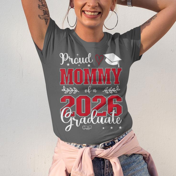 Proud Mommy Of a Class Of 2026 Graduate For Graduation Unisex Jersey T-Shirt