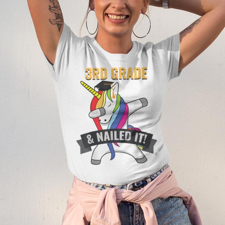 3RD GRADE NAILED IT UNICORN DABBING GRADUATION T-SHIRT Unisex Jersey T-Shirt