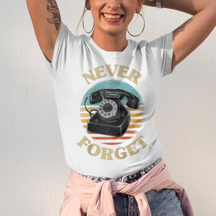 Retro Phone Never Forget Nostalgia Vintage Raglan Baseball Tee Unisex Jersey T-Shirt