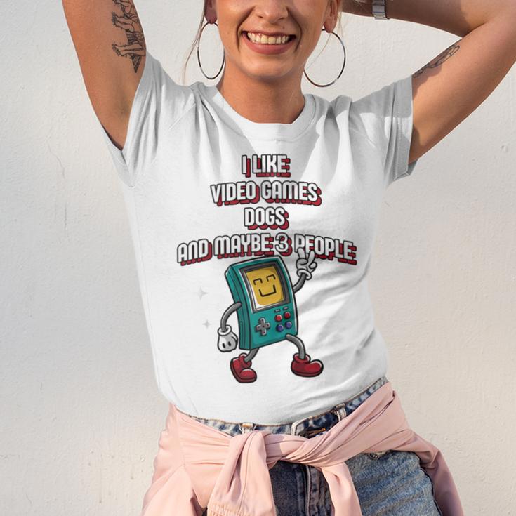 I Like Video Games Dogs And Maybe 3 People Gamer Introvert Raglan Baseball Tee Unisex Jersey T-Shirt I Like Video Games Dogs And Maybe 3 People Gamer Introvert Raglan Baseball Tee Unisex Jersey T-Shirt