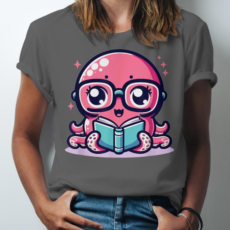 Adorable Book Lover Octopus With Reading Glasses Cute Unisex Jersey T-Shirt