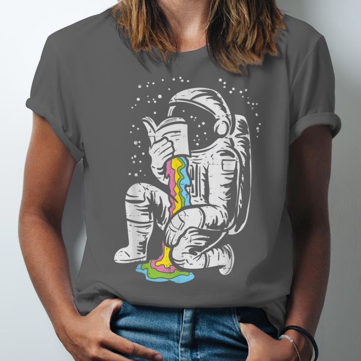 Astronaut Reading Book Space Galaxy Bookworm Men Women Kids Unisex Jersey T-Shirt Astronaut Reading Book Space Galaxy Bookworm Men Women Kids Unisex Jersey T-Shirt
