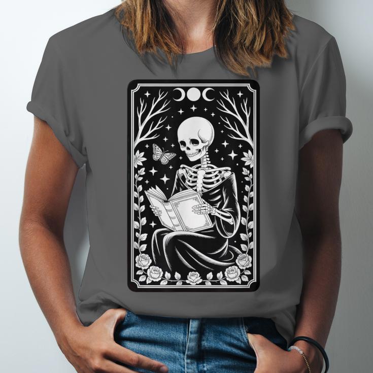 Book Lover The Reader Tarot Card Skeleton Reading Unisex Jersey T-Shirt