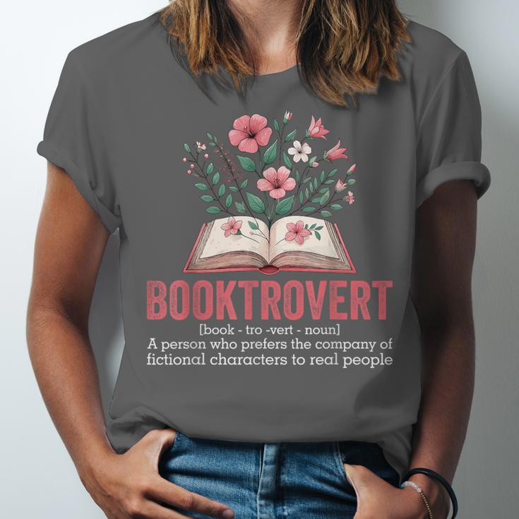 Booktrovert Book Lover Bookworm Reading Books Librarian Unisex Jersey T-Shirt Booktrovert Book Lover Bookworm Reading Books Librarian Unisex Jersey T-Shirt
