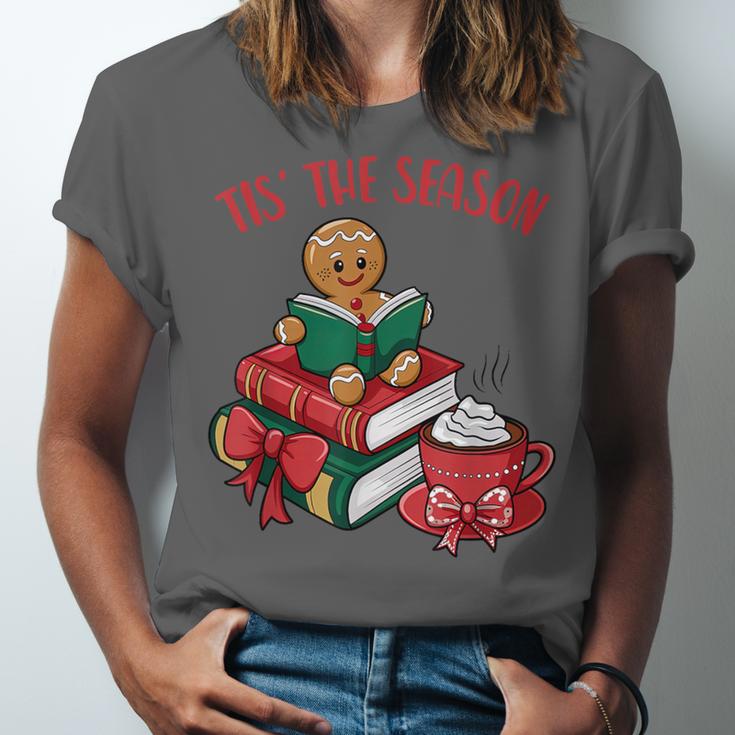 Cute Gingerbread Man Reading Book Nerd Christmas Bookish Unisex Jersey T-Shirt