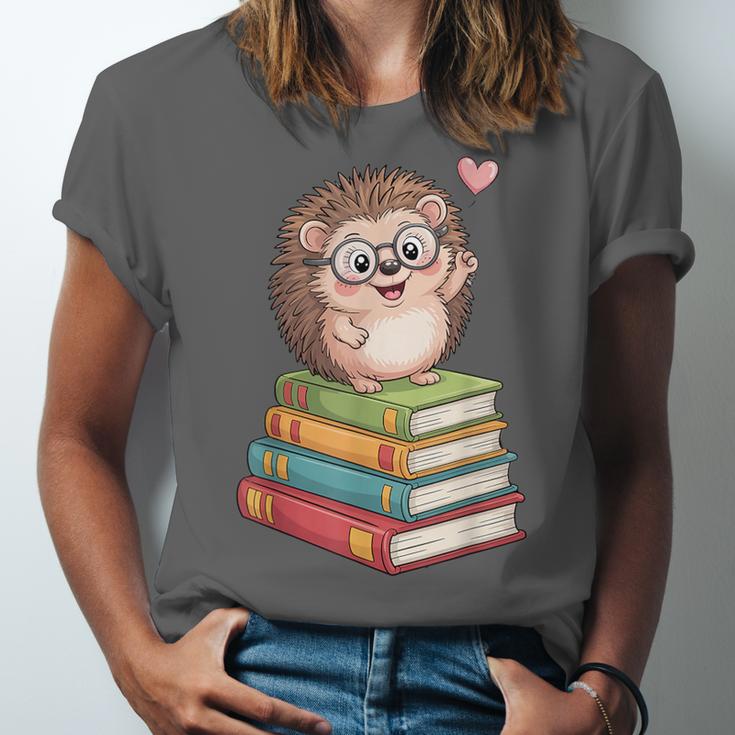 Cute Hedgehog Reading Books Animal Lover Reader Bookworm Unisex Jersey T-Shirt