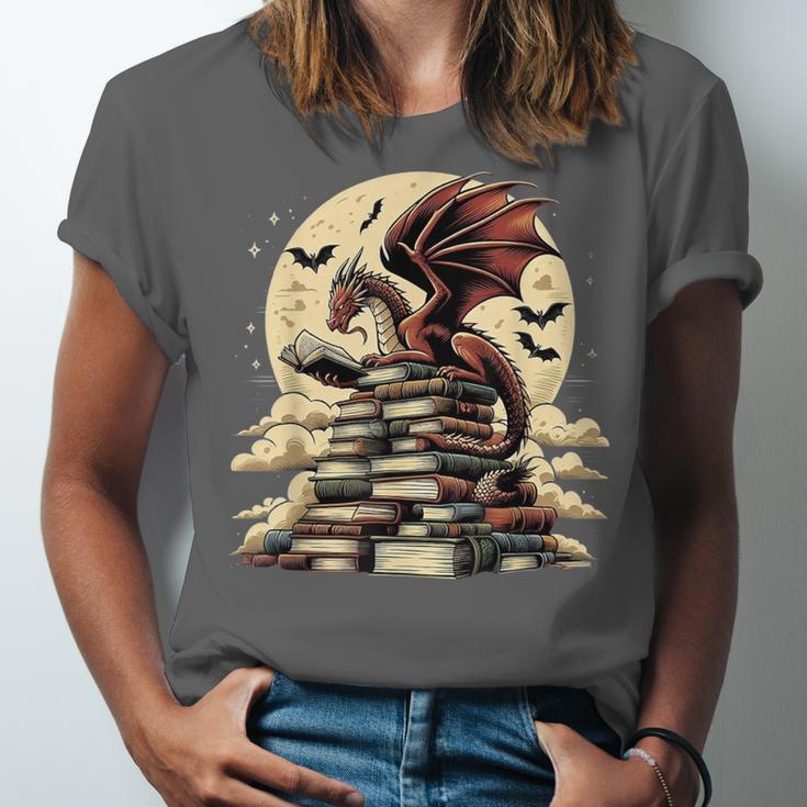 Dragon Reading a Book Dragons And Books Lover Bookworm Unisex Jersey T-Shirt Dragon Reading a Book Dragons And Books Lover Bookworm Unisex Jersey T-Shirt