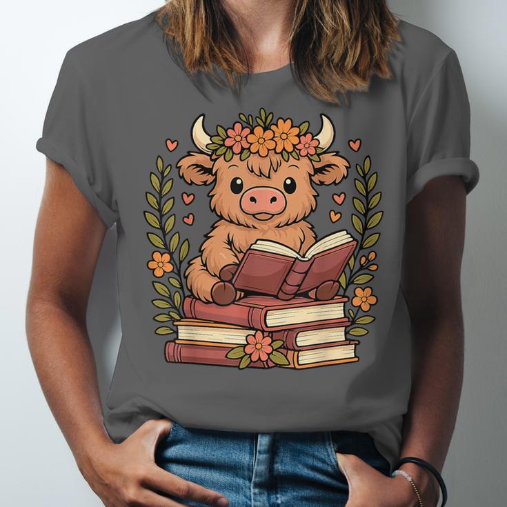 Highland Cow Reading Book Graphic Cow With Book Floral Unisex Jersey T-Shirt